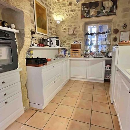 Chez Lydia - Osez La Vie De Chateau ! Pont Du Gard, Uzes Ремулан Екстериор снимка